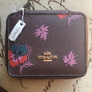 NWT Coach travel jewelry case